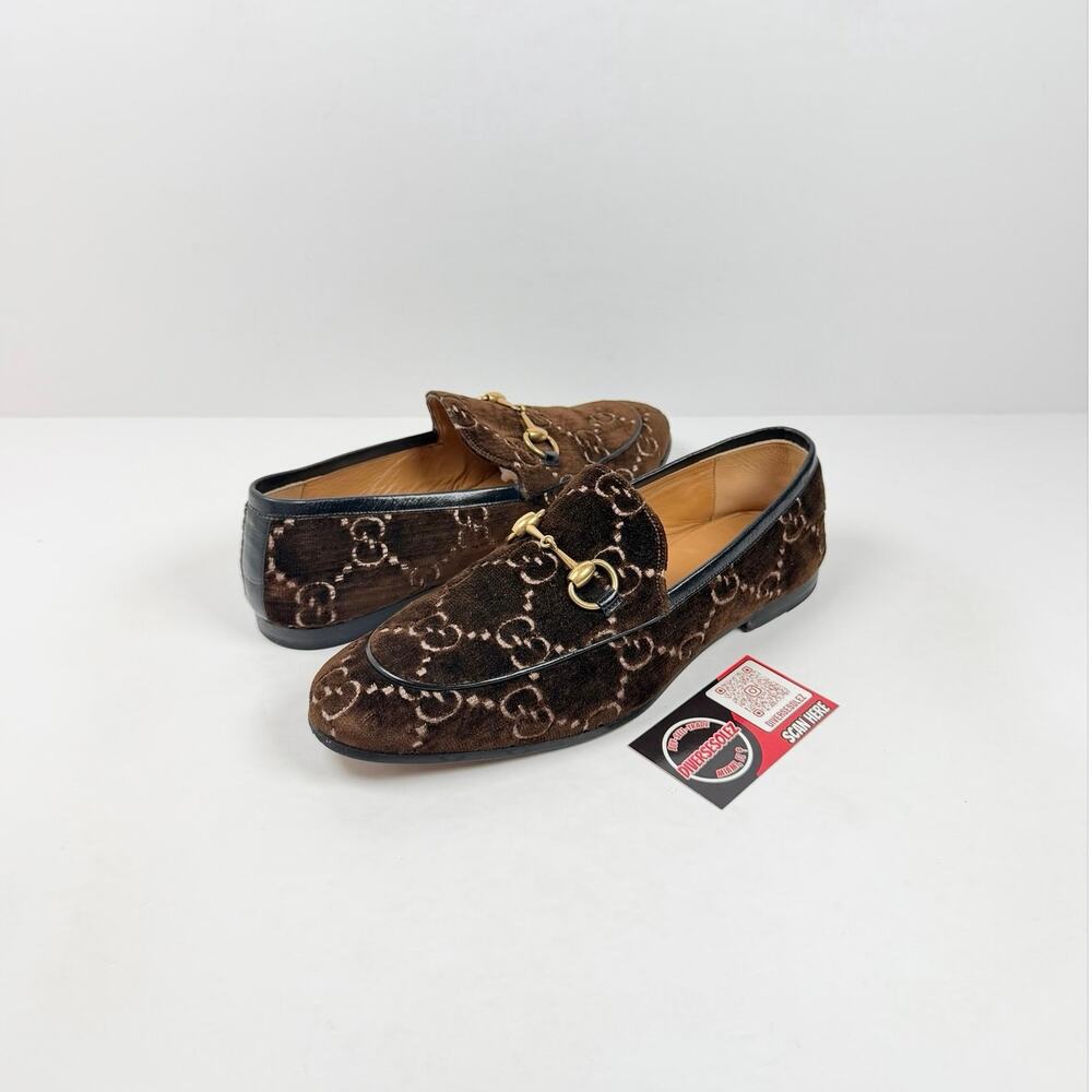 Size 7.5US - Gucci Horsebit Velvet Loafers